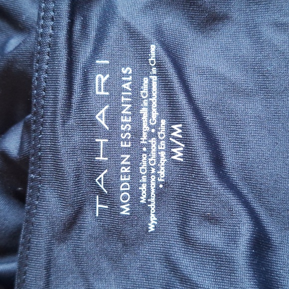 Nwt Tahari Modern Essentials Black Tank Top Size Medium - Picture 3 of 5